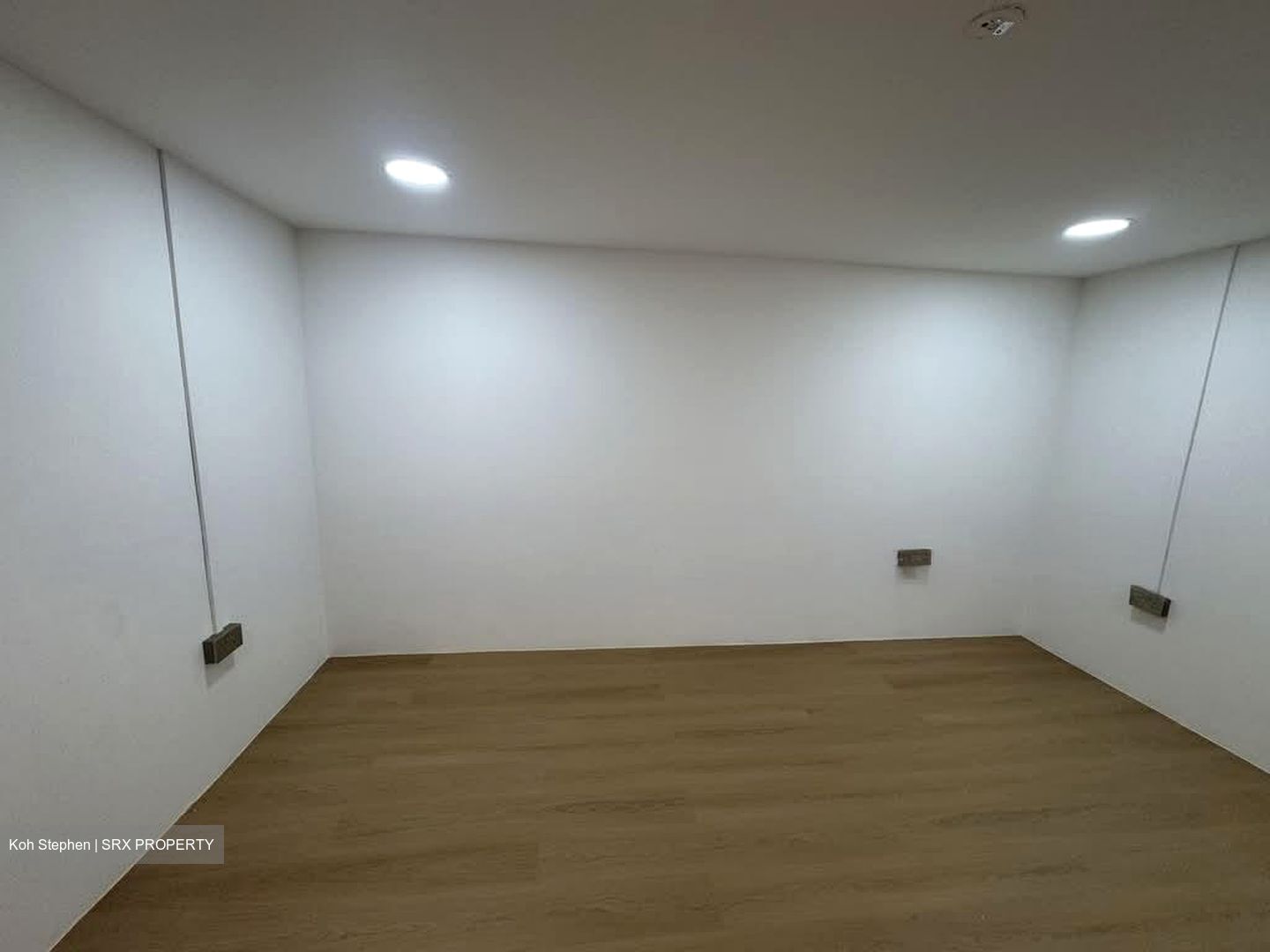 Invest Ho Building (D13), Factory #530466191